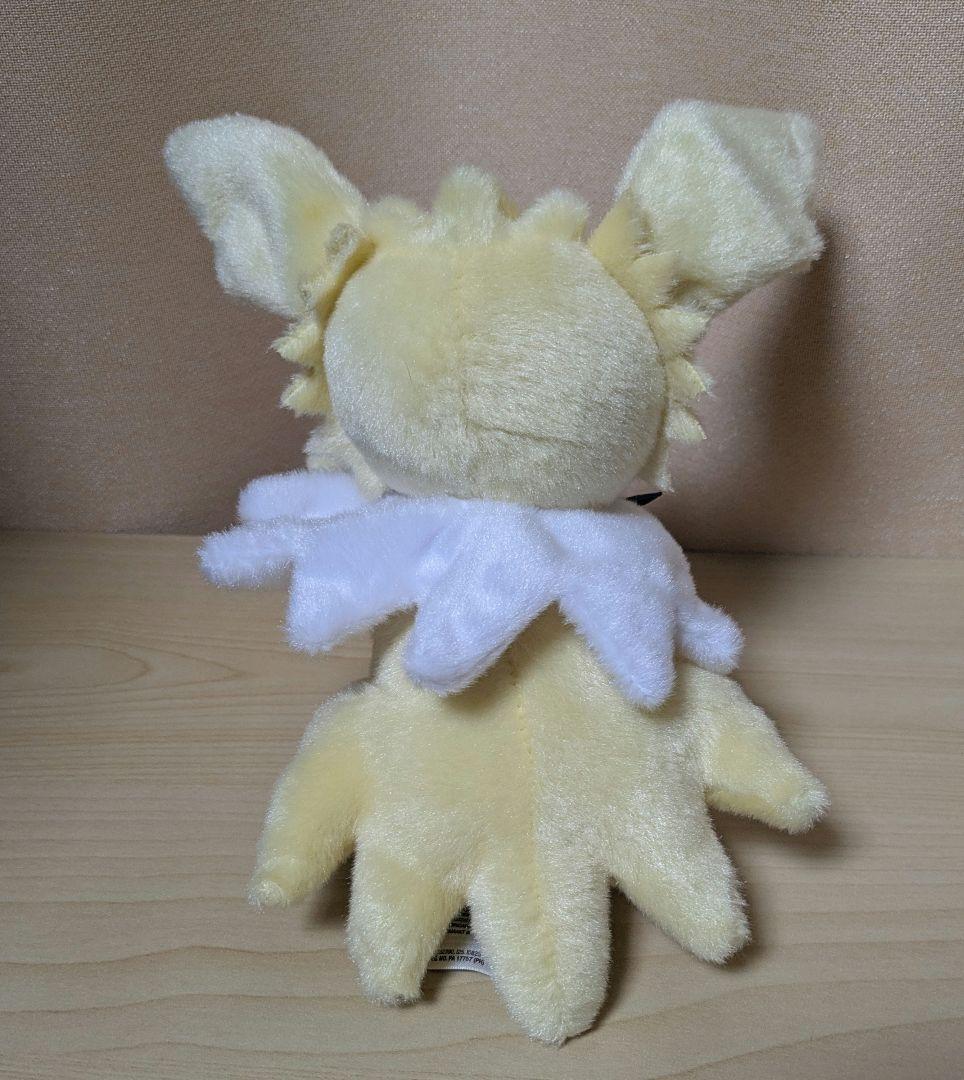 ポケモン　サンダース　ぬいぐるみ