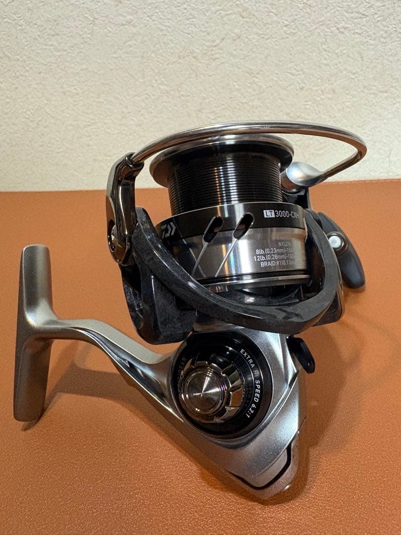 ダイワ18カルディアCALDIA LT3000-CXH スピニングリール