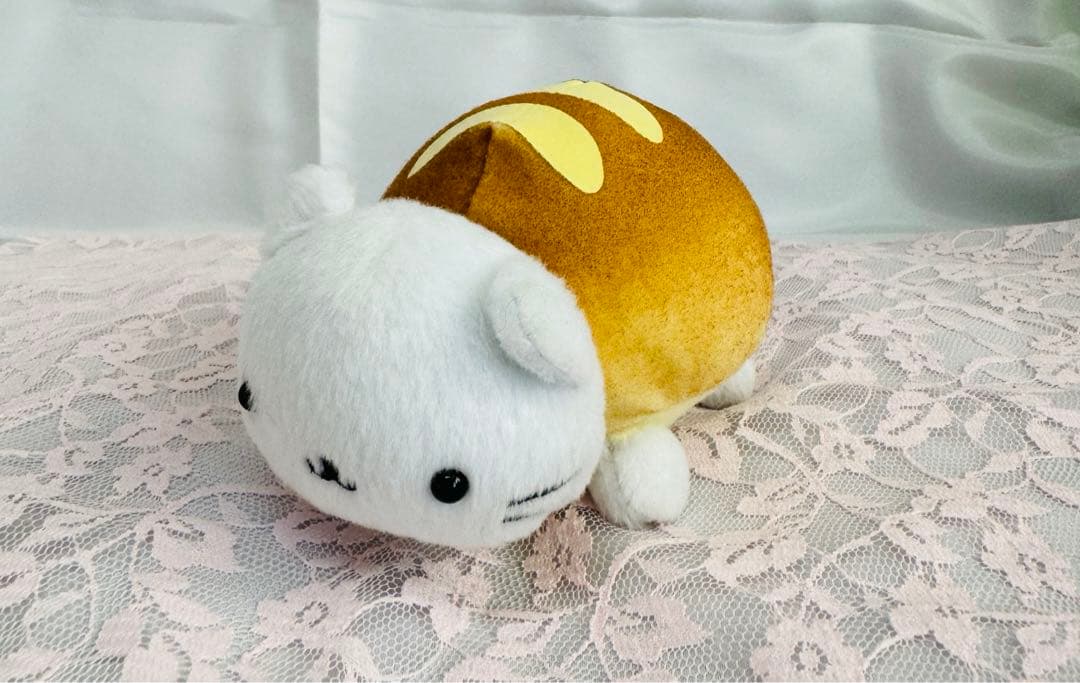 にゃんにゃんにゃんこ ハンバーグ パン