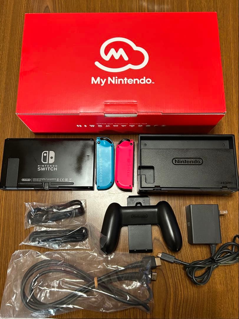 Switch バッテリー強化版＋付属品+SDカード＋カバー等
