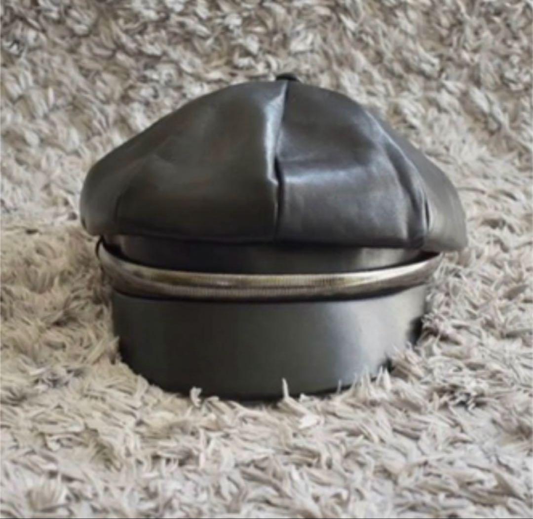 Christian Dada ブラックレザーキャスケット