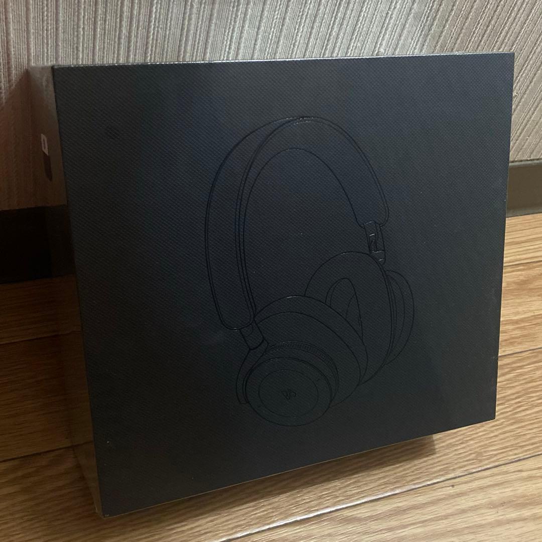BANG & OLUFSEN BEOPLAY H95 ブラック