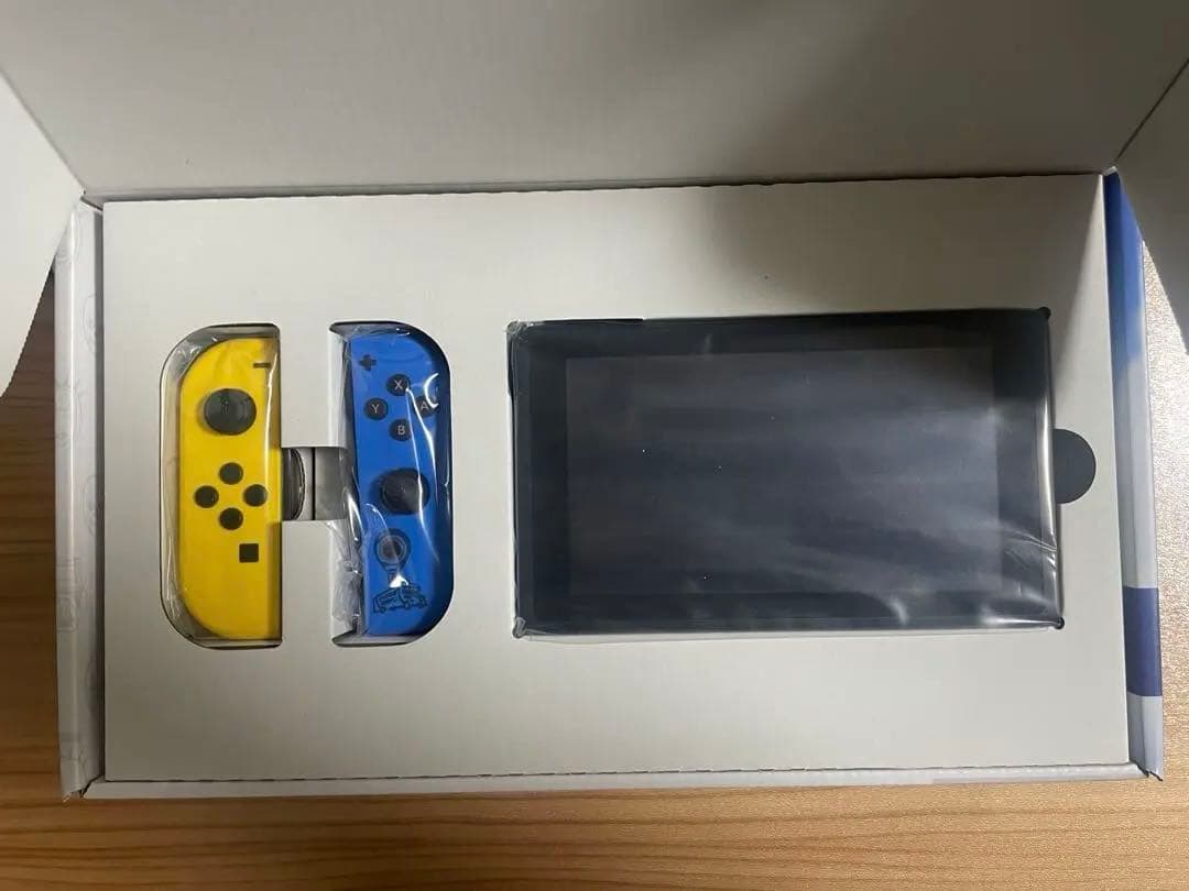 特典未使用 Nintendo Switch フォートナイト Specialセット