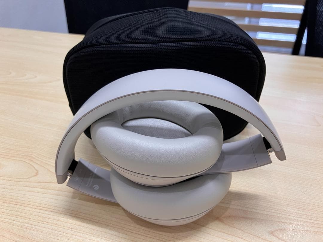 値下げ！！超美品！！Beats studio pro　サンドストーン