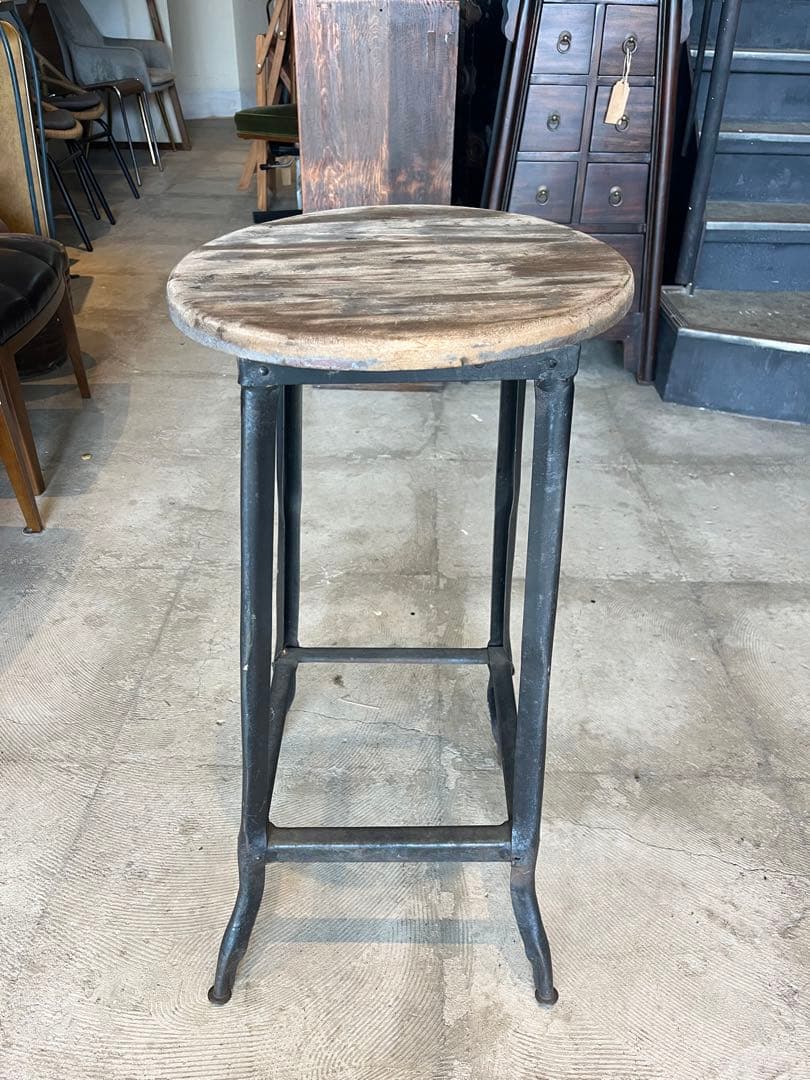 インダストリアルスツール