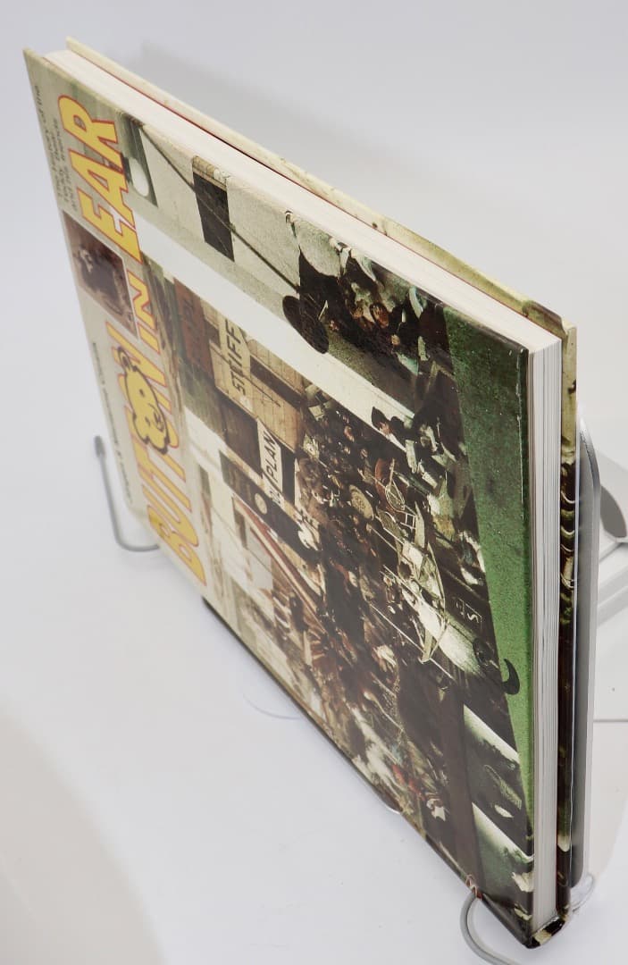 洋書 BUTTON IN EAR: The History of the Teddy