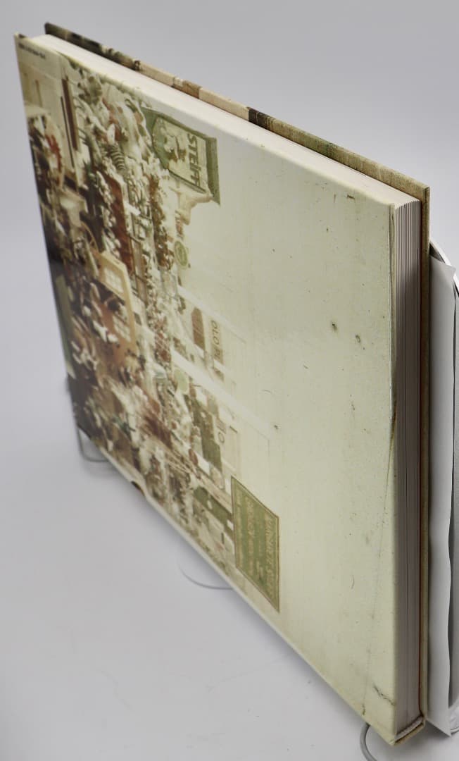 洋書 BUTTON IN EAR: The History of the Teddy