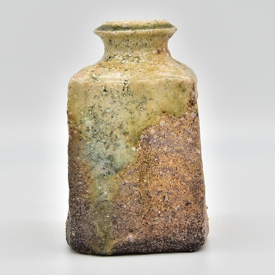 谷清右衛門 (一苔) 造 信楽角蹲壺 共箱 黄布 花器 花瓶 花入