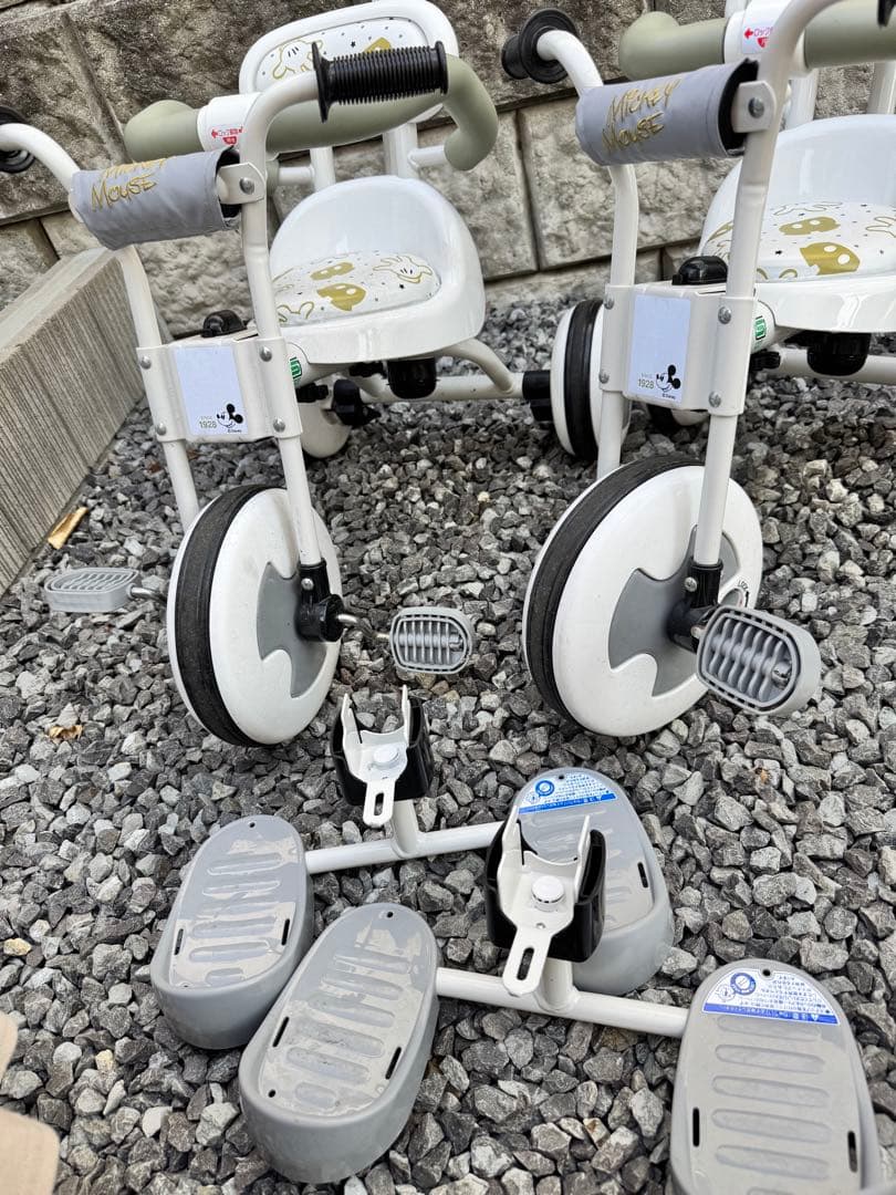 ディズニー　トライクピュア　三輪車