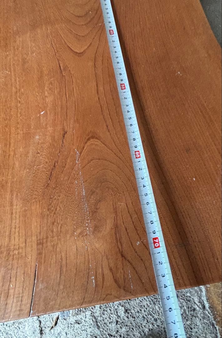 ☆大特価値下げ！☆無垢材のシンプルなテーブル