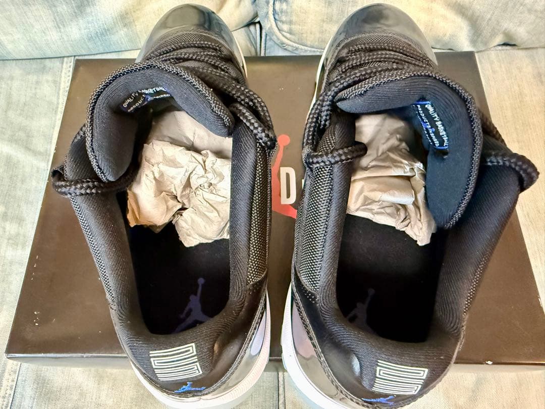 シューズ(男性用) Nike Air Jordan 11 Retro Low \"Space Jam\"