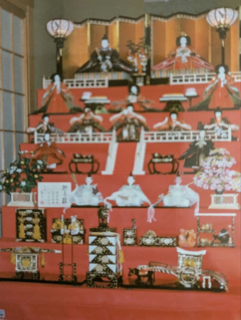 【更にお値下げ❗️】ひな祭り飾り御道具5点セット 漆塗り　伝統工芸品　長期保管品