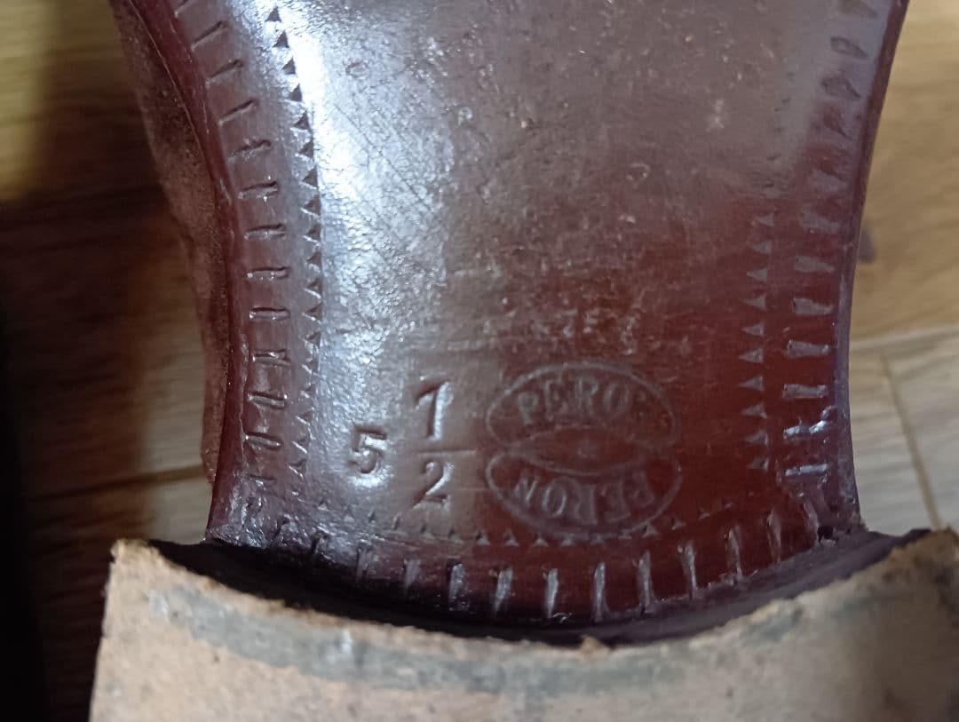 猫*ー様 横浜信濃屋別注 PERON＆PERON スウェードパンチドキャップトゥ