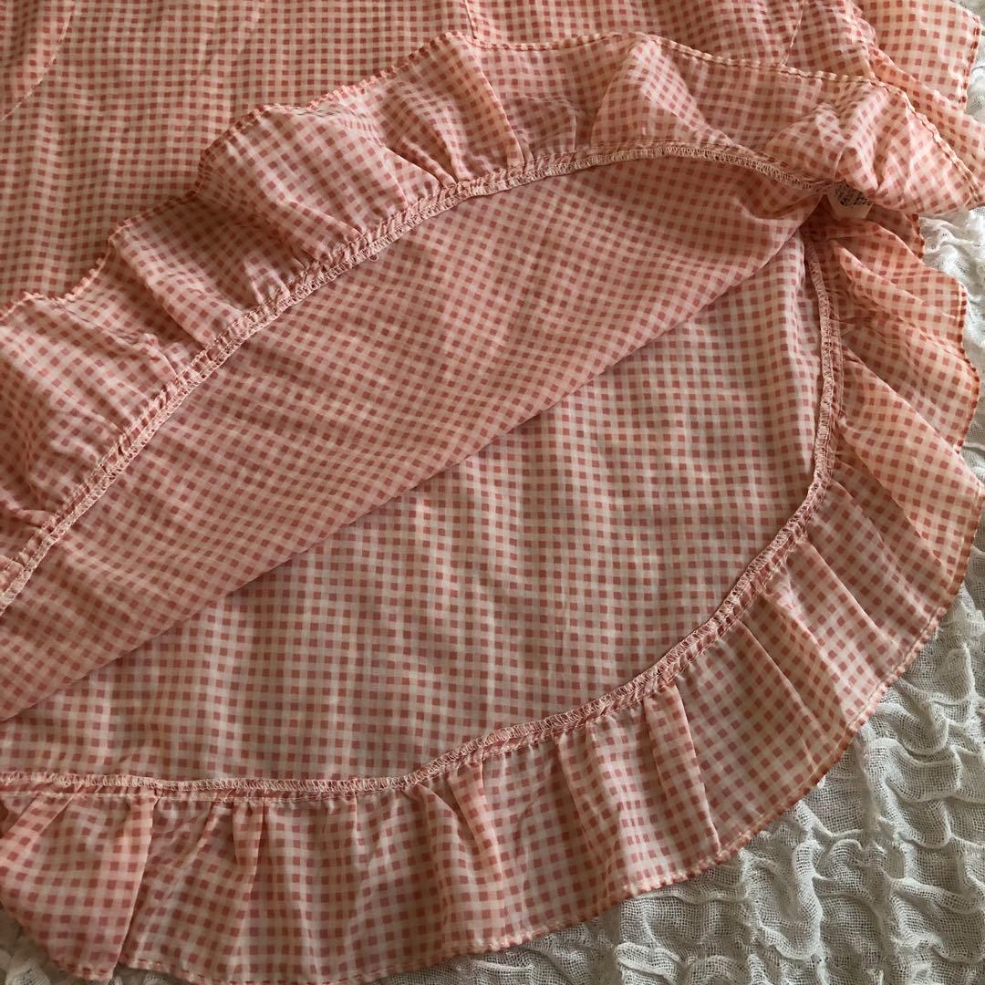 お花モチーフ エプロンドレス