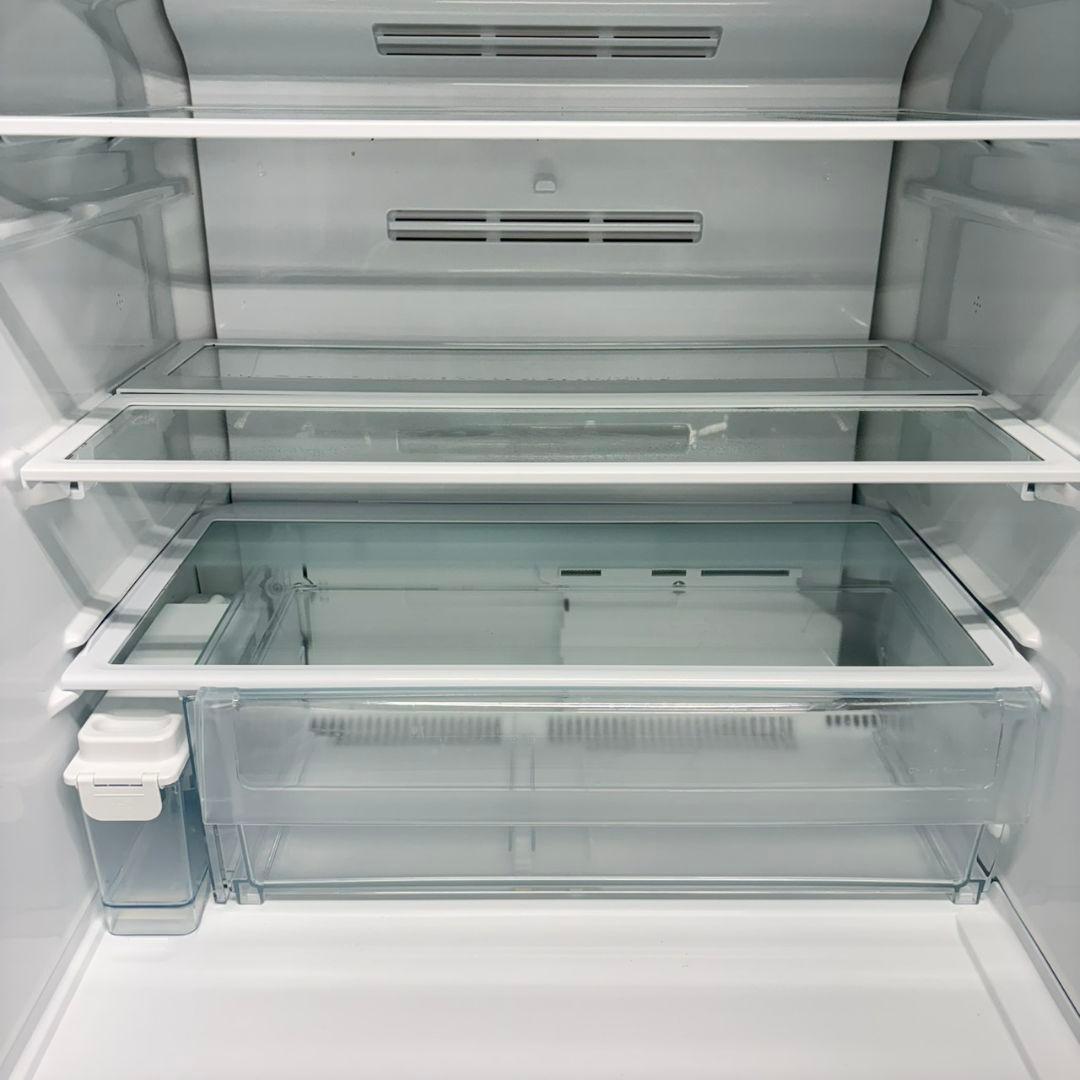 634 東芝　大型冷蔵庫　500Ｌ強　小型　家庭用　観音開き　自動製氷　シルバー