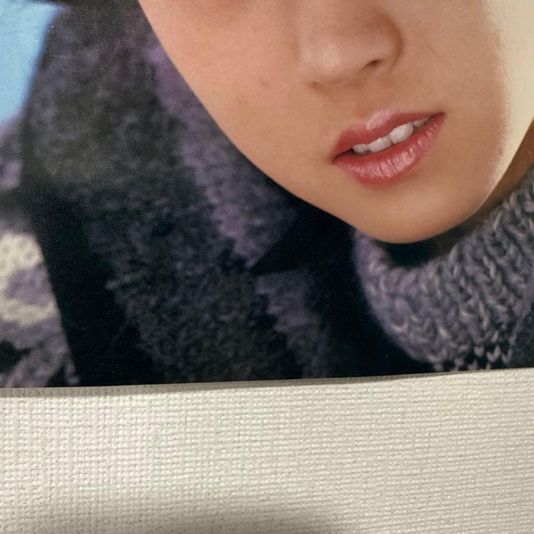 A64 中森明菜 ポスター 23×27㎝ 昭和