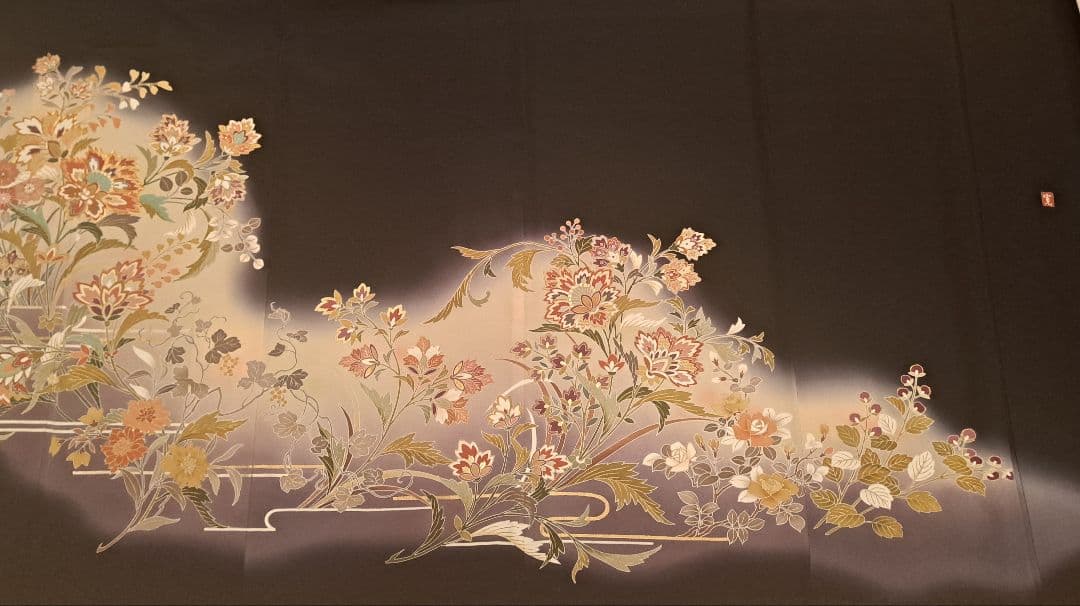 美品❇️豪華黒留袖　手描友禅　暈し染め 金彩刺繍 　　総フルセット