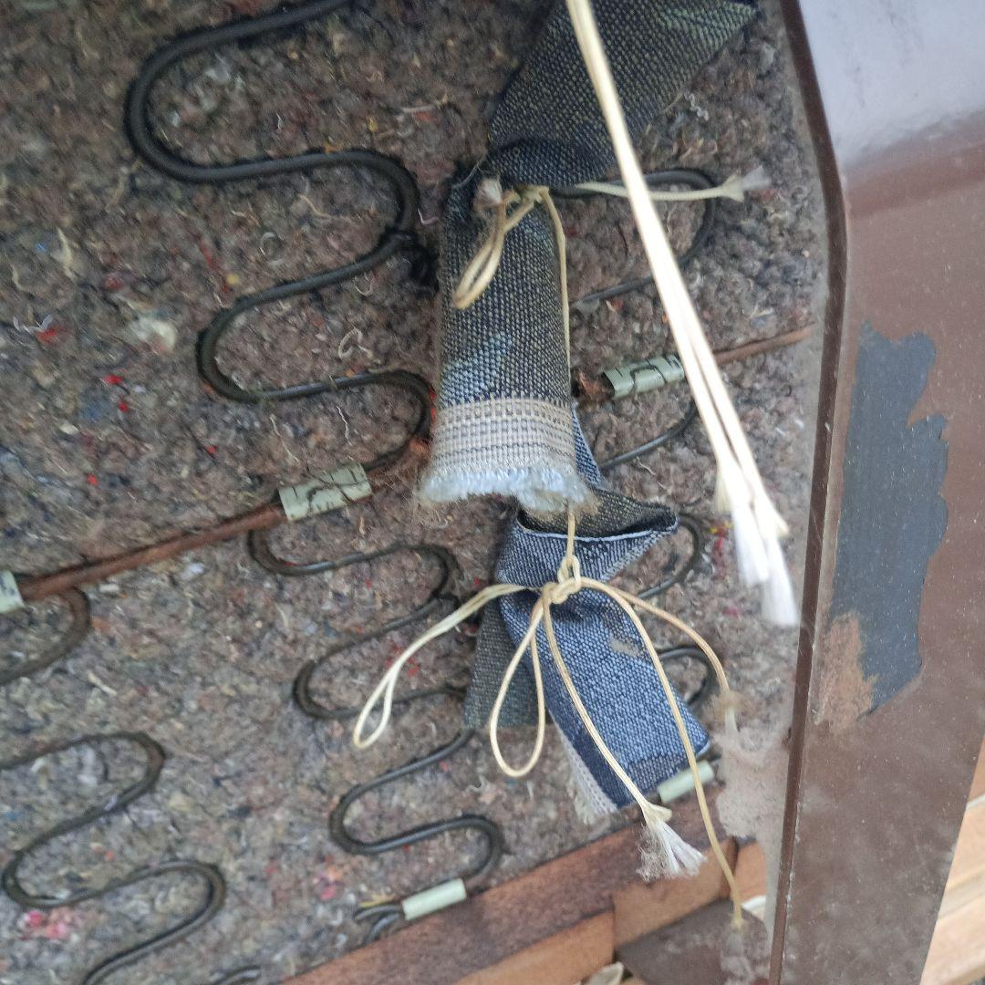 5077）カリモク　２人掛けソファー　難有品