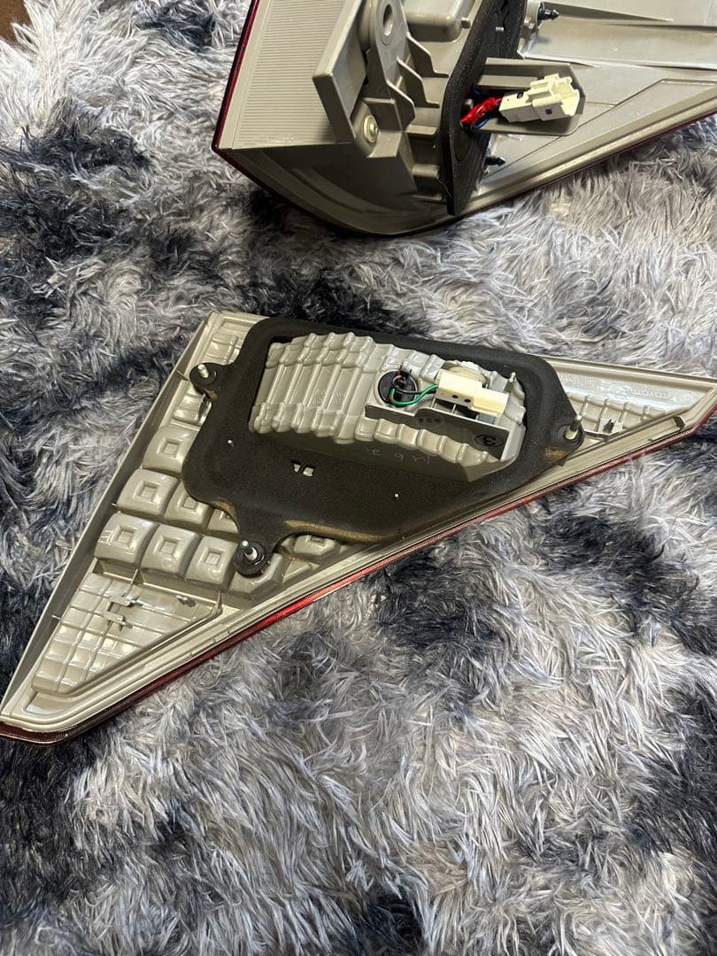 アルファード　20系　テールランプ ハイマウント