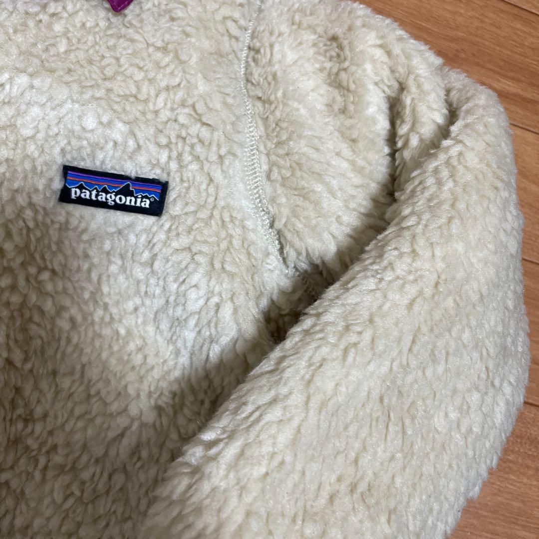 patagonia もこもこ　リバーシブル　ジャケット 4T 4歳