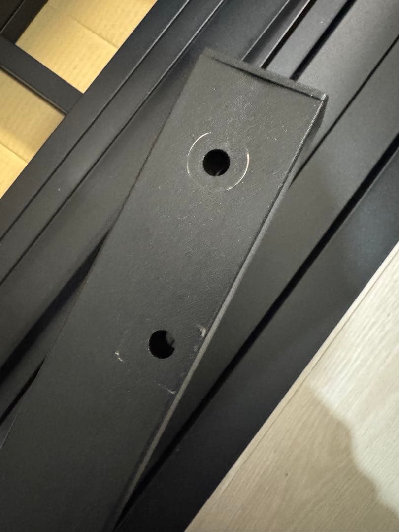 ダブルベッドフレーム シンプルデザイン　holdm