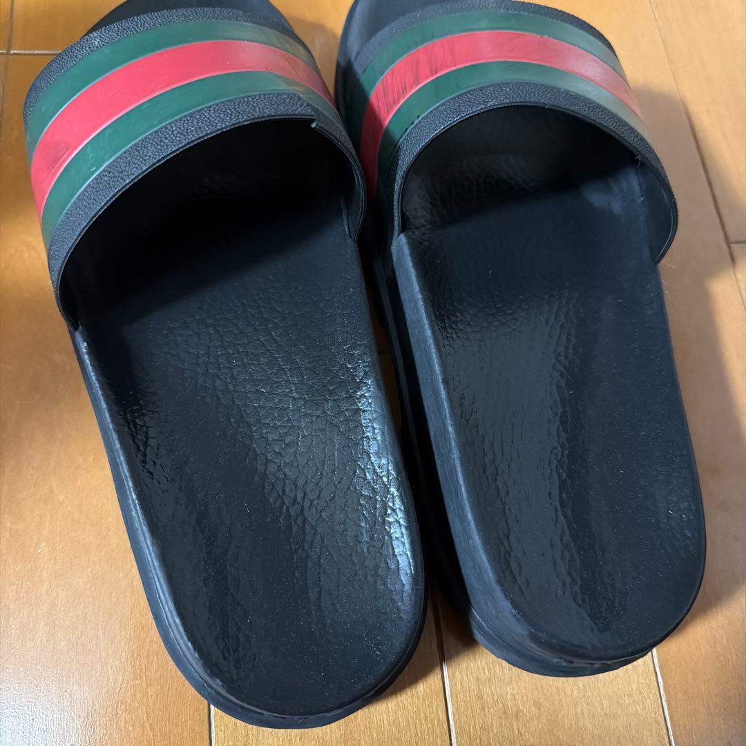 GUCCI ラバー メンズ スライドサンダル　27〜27.5向け