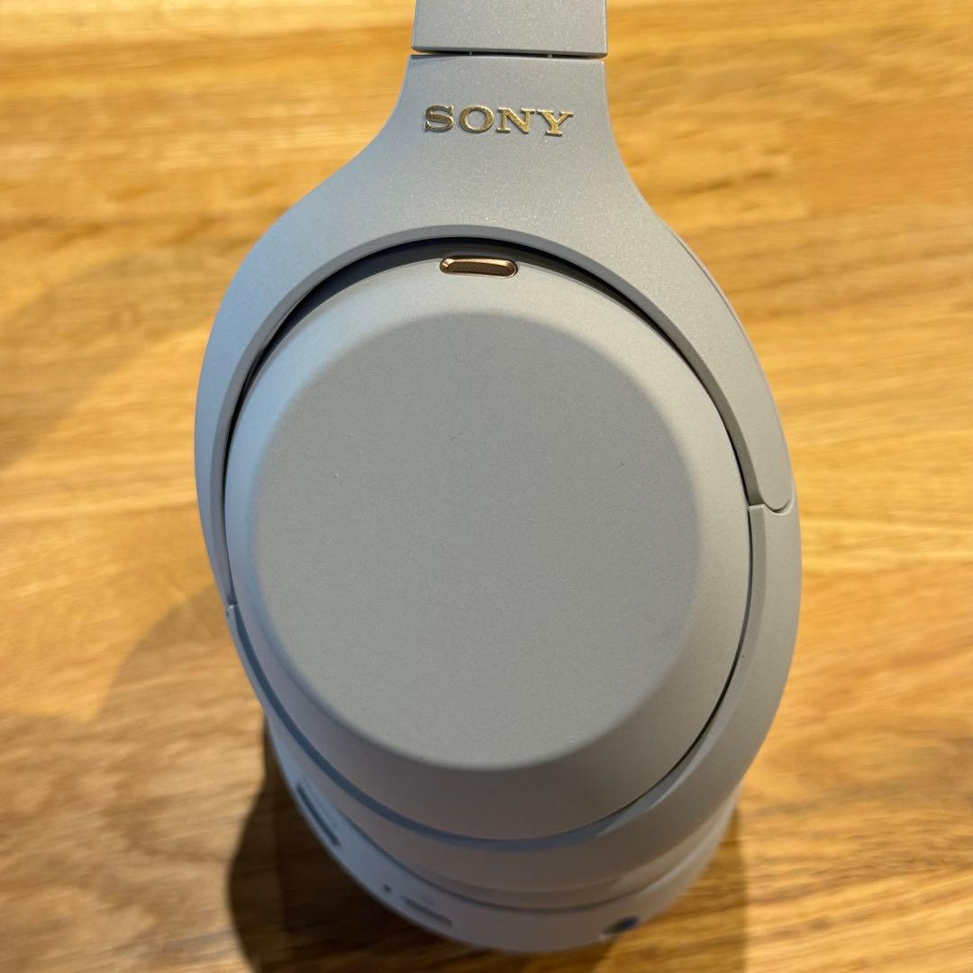 SONY WH-1000XM4ワイヤレスノイズキャンセリングヘッドホン シルバー