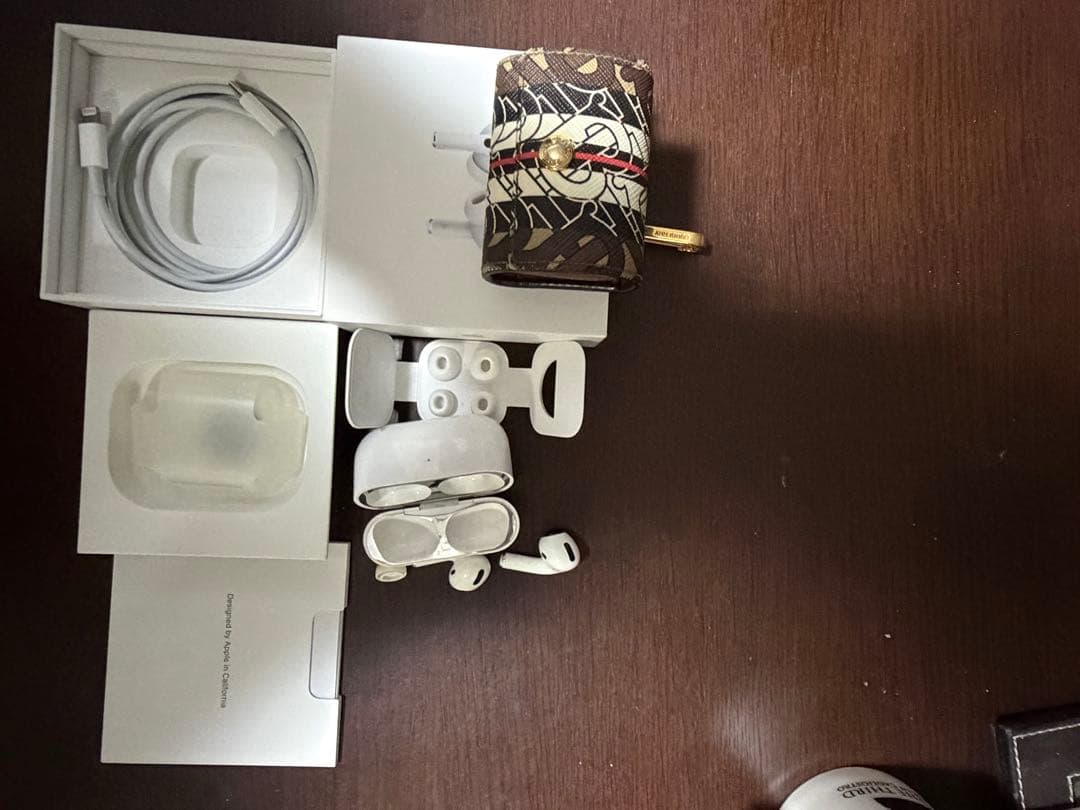 Burberry ケース付き AirPods Pro第一世代本体