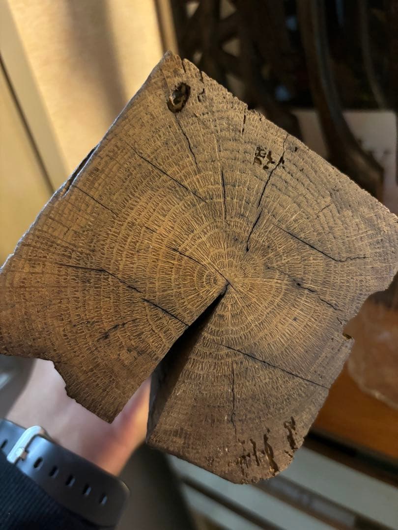 ルーマニア　東欧　木彫り　アンティーク　オブジェ