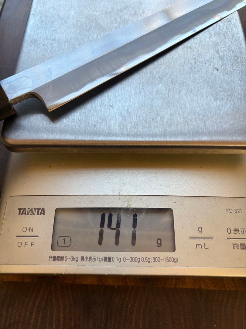 堺打刃物　紋鍛錬　青鋼　柳刃　9寸　270mm 包丁　和包丁　研ぎ済　水牛朴柄