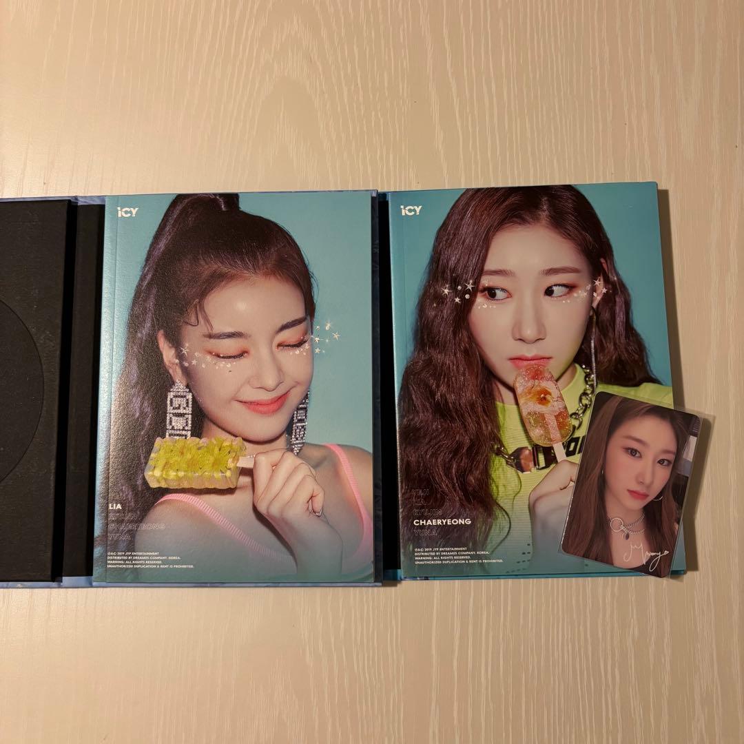 ITZY アルバム CD 付属品あり まとめ売り 開封済み