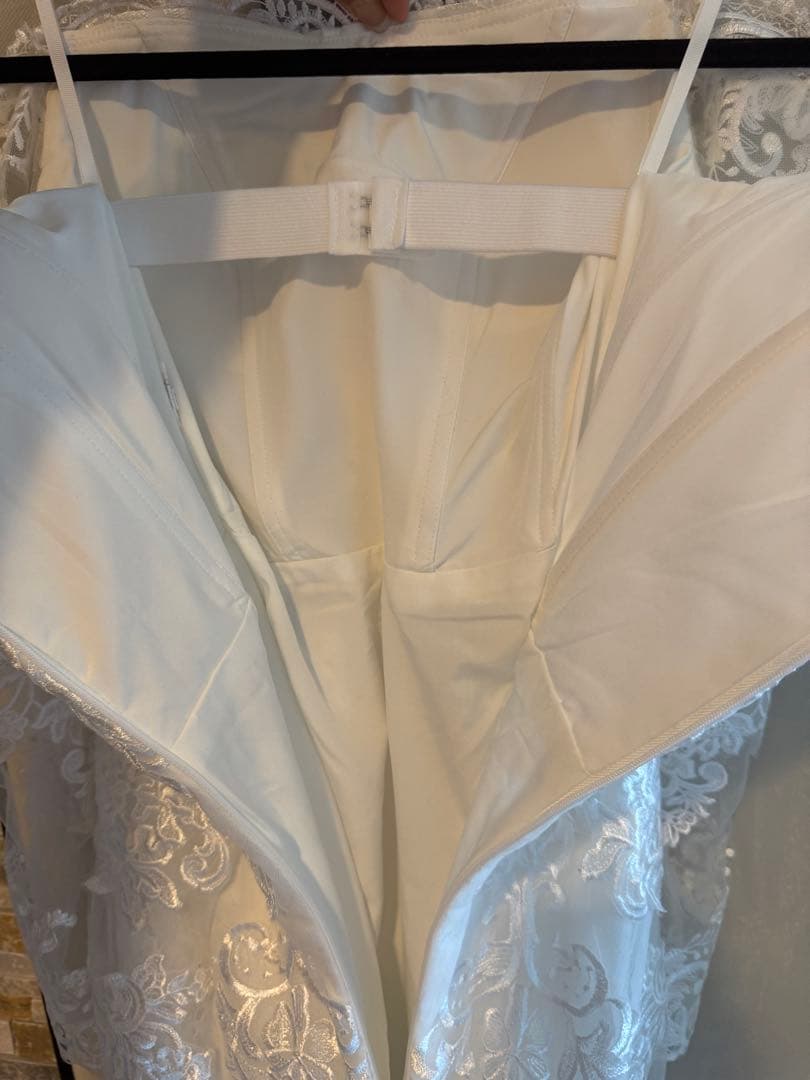 マーメイドウェディングドレス　オフショルダー長袖　ベール