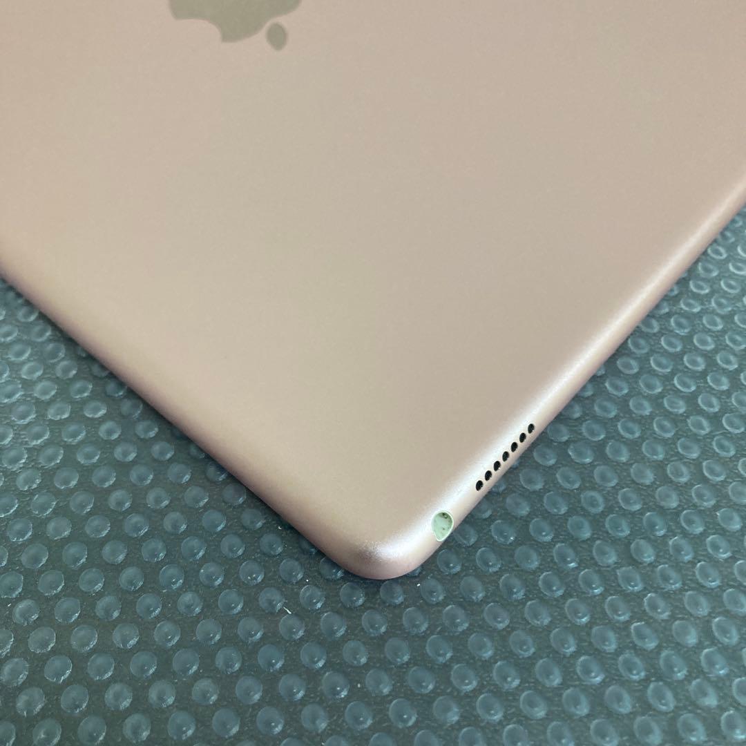2540 比較的美品☆iPad Pro 128GB 9.7インチ WIFIモデル