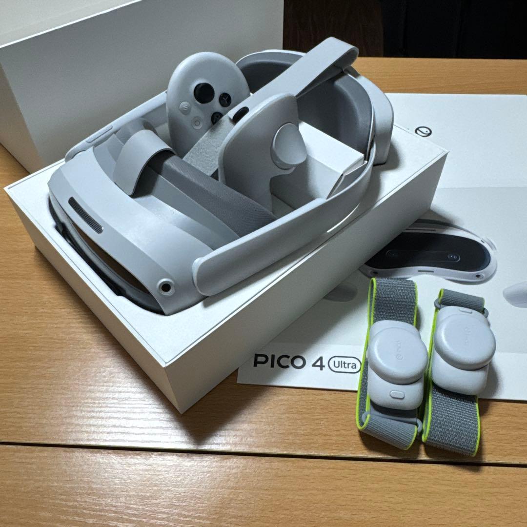 PICO 4 Ultra VRヘッドセット 256GB +モーショントラッカー