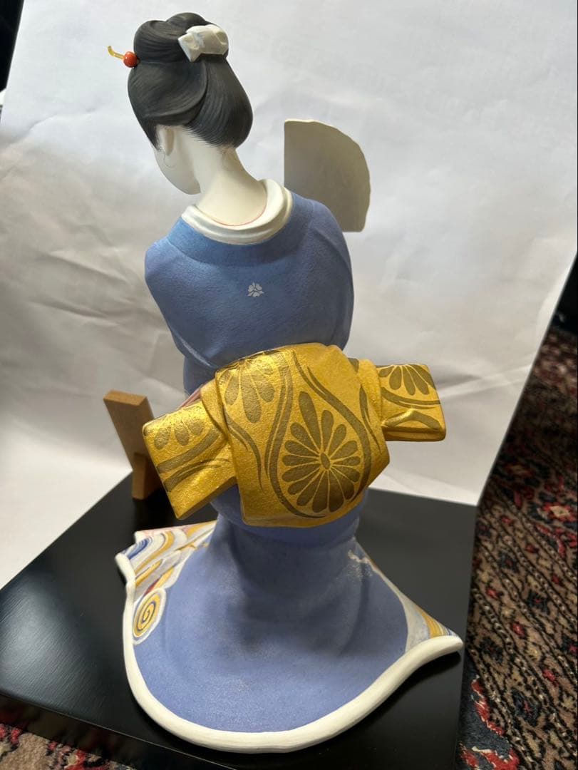 博多人形　陶器　本田広男作　「初舞」