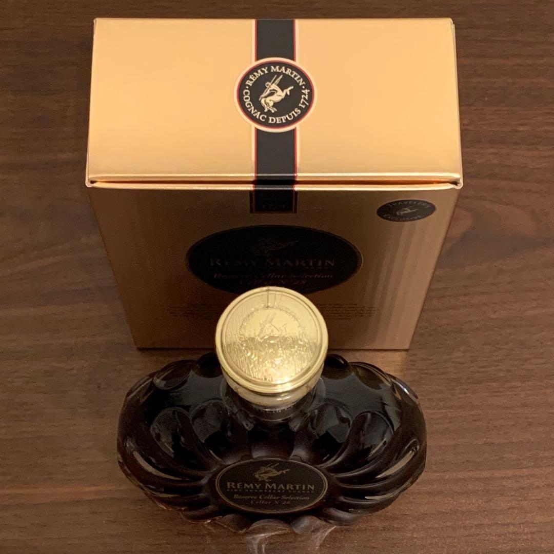 ⭐️必見⭐️免税店限定⭐️レミーマルタン⭐️セラー28⭐️未開封⭐️箱⭐️美品⭐️高級洋酒⭐️レア