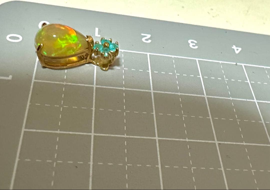 GSTVk18オパール&パライバトルマリンペンダントトップ新品未使用