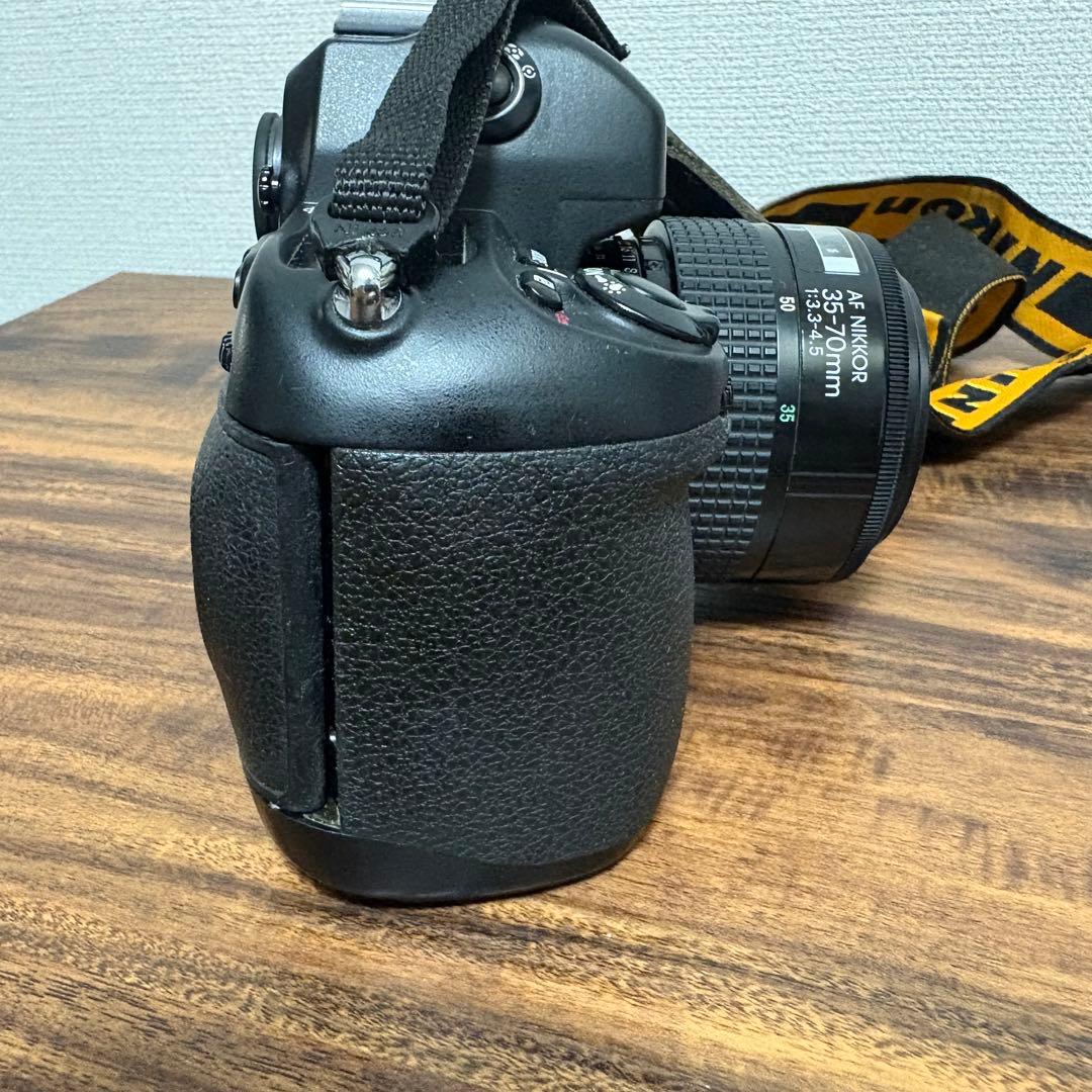 Nikon F100 一眼レフ フィルムカメラ