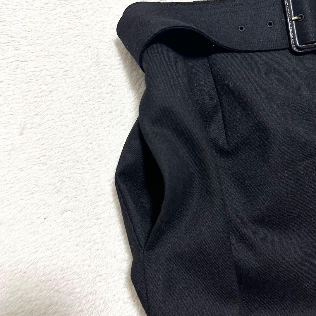 美品 ブルーレーベルクレストブリッジ ソフトサキソニーガウチョパンツ 38 黒