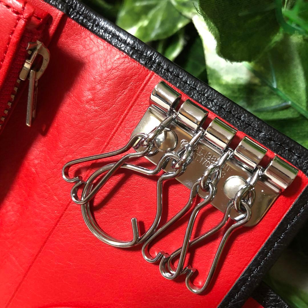 ★ぽんた　☆断捨離中☆★未使用　ヴィヴィアンウエストウッド　4連 キー