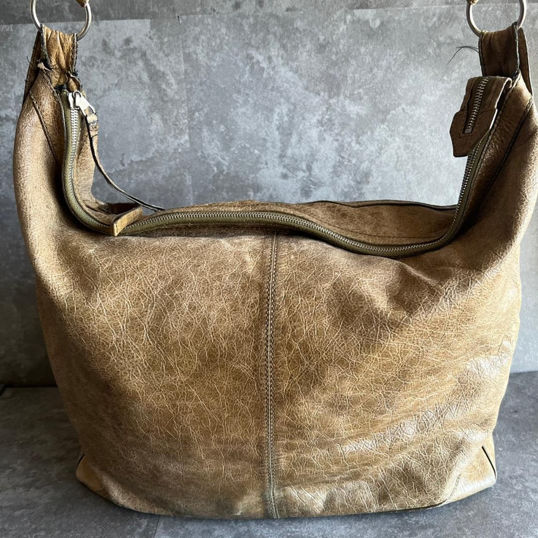 ⭐️BALENCIAGA⭐️バレンシアガ クーリエ エディターズバッグ レザー