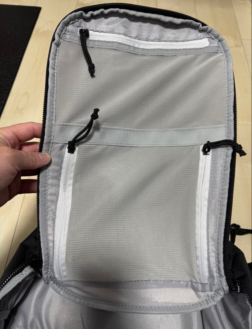 バッグ MNL City Pack 21L