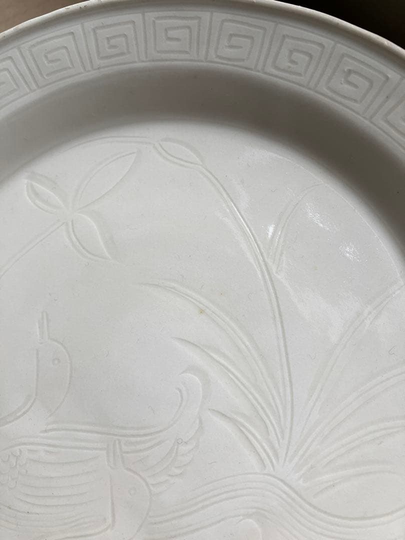 青磁瓶、白磁皿　3点