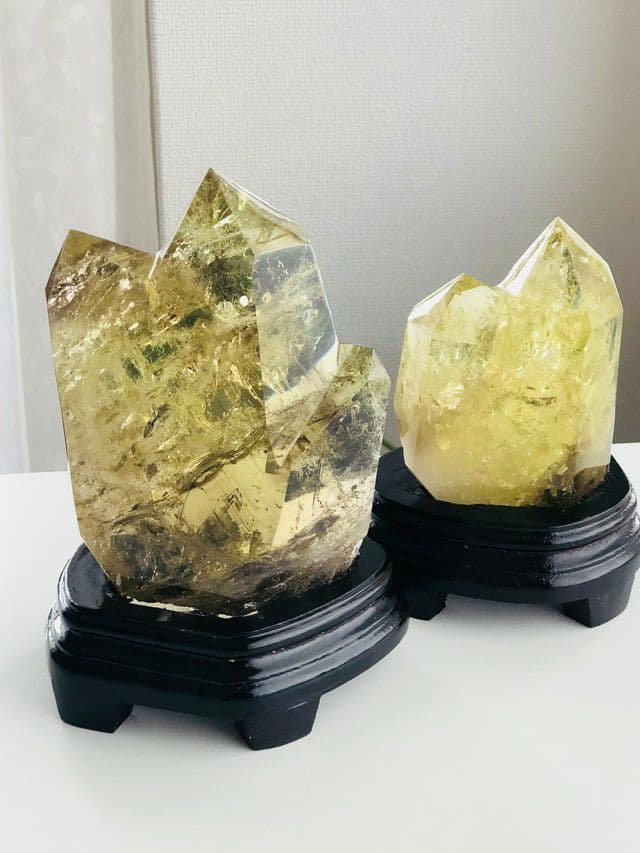 シトリンの大きな塊(虹入り)