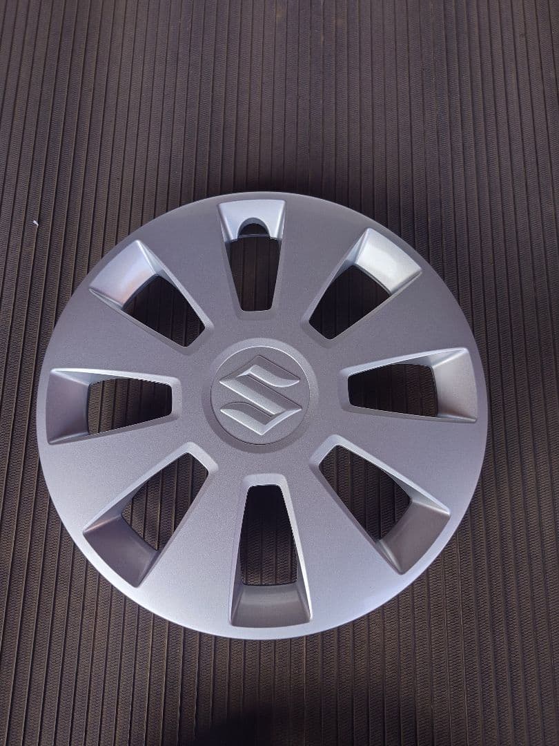 スズキ エヴリィ　ホイールカバー 4枚セット