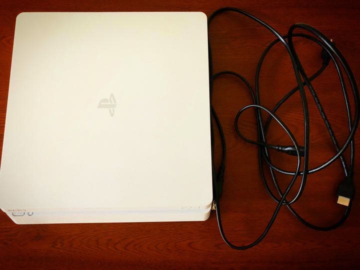 Nintendo Switch SONY PlayStation4 CUH-2200BB02