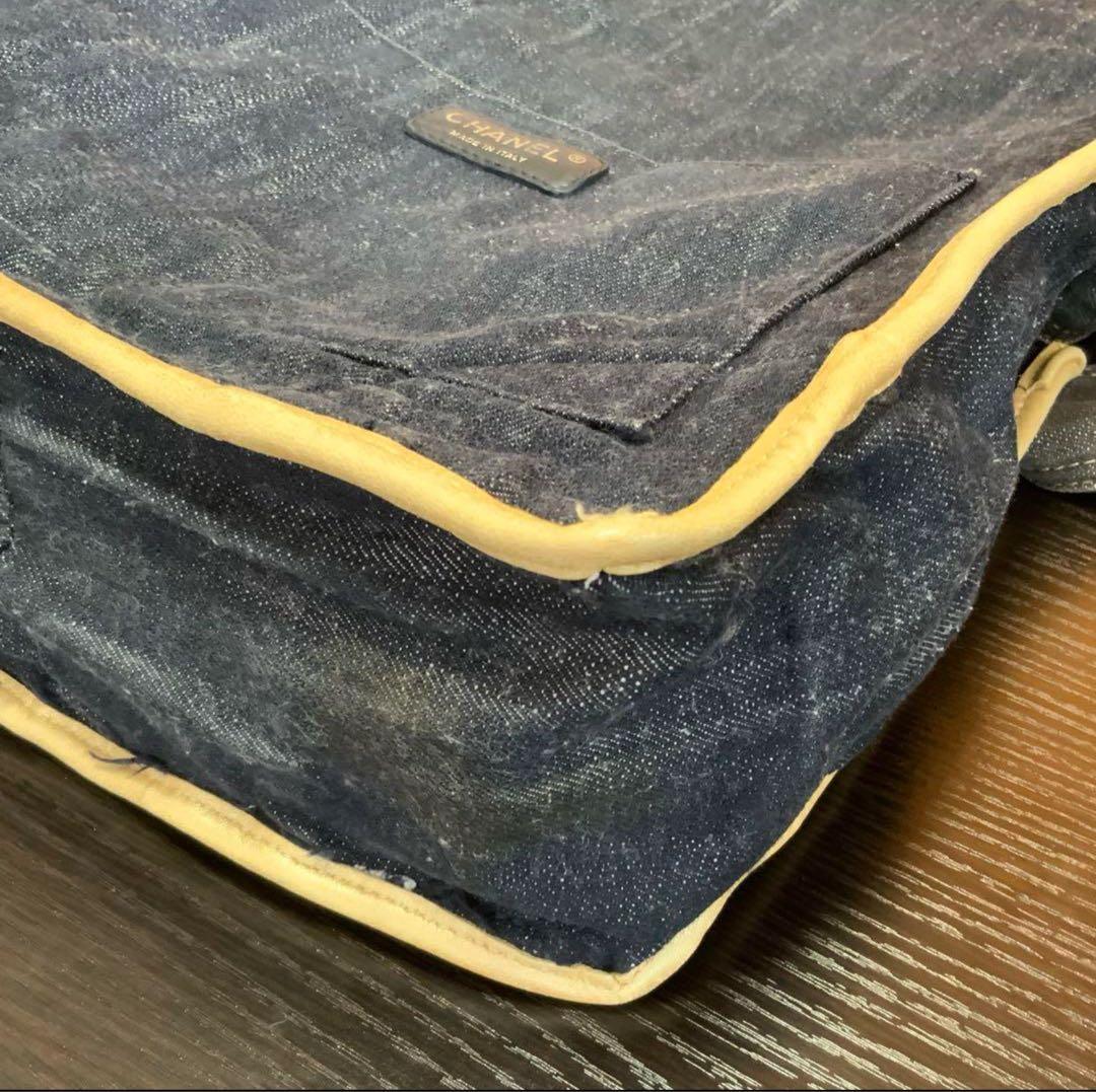CHANEL デニム ショルダーバッグ　メッセンジャーバッグ　ダメージ　希少