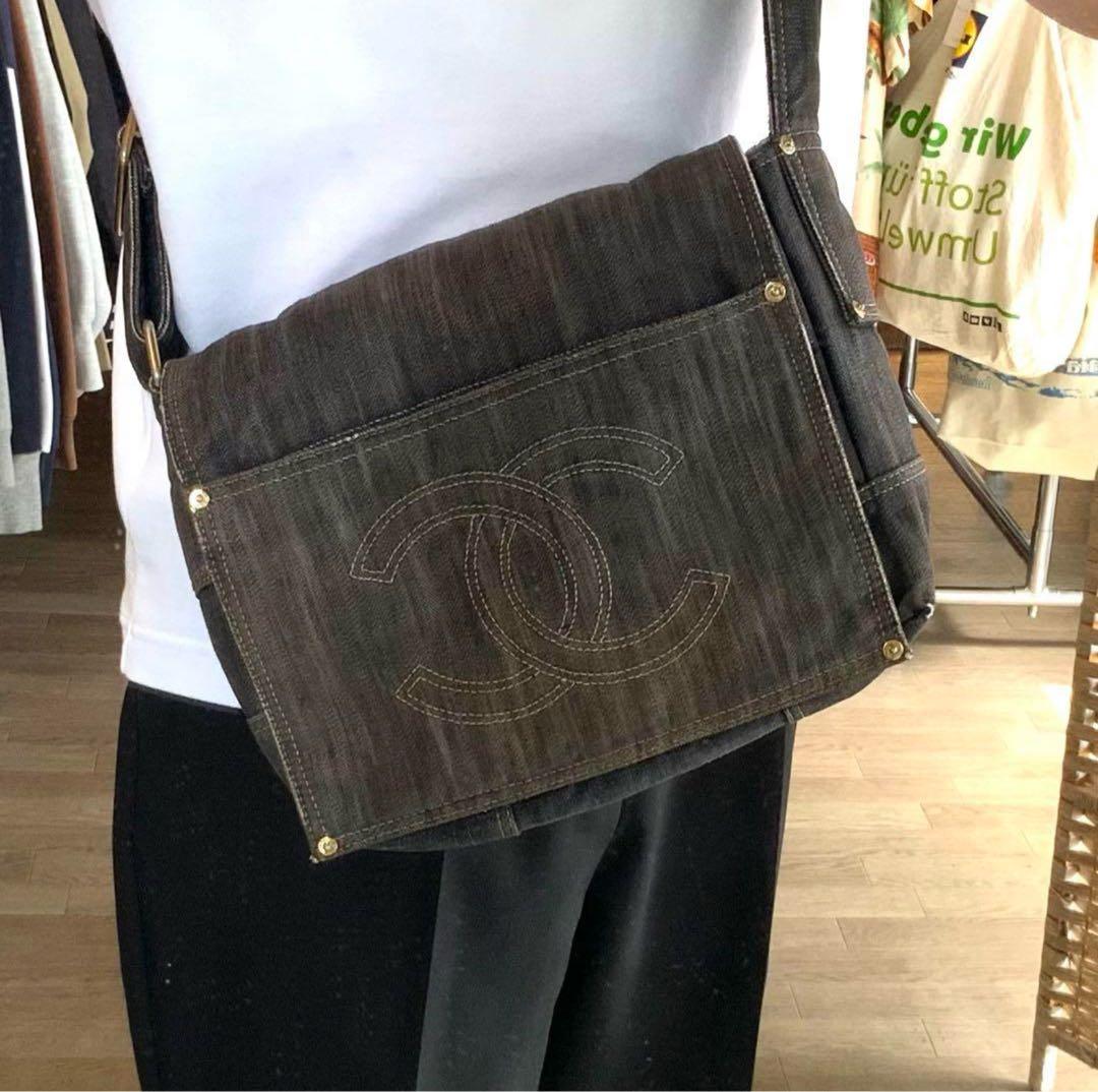 CHANEL デニム ショルダーバッグ　メッセンジャーバッグ　ダメージ　希少