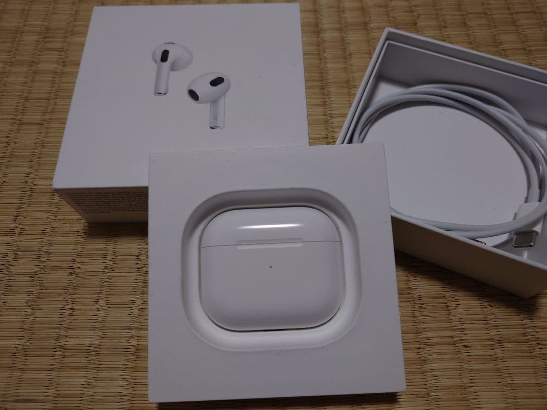 Apple AirPods (第3世代) 本体 ホワイト