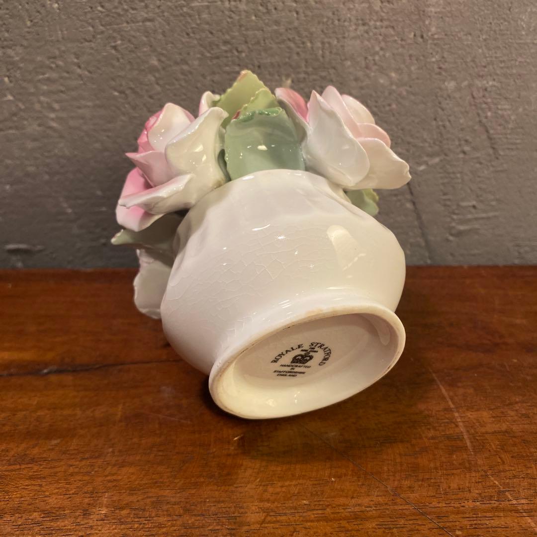a 英国製E STRATFORD 陶器製バラ 花置物 オブジェ ギフト